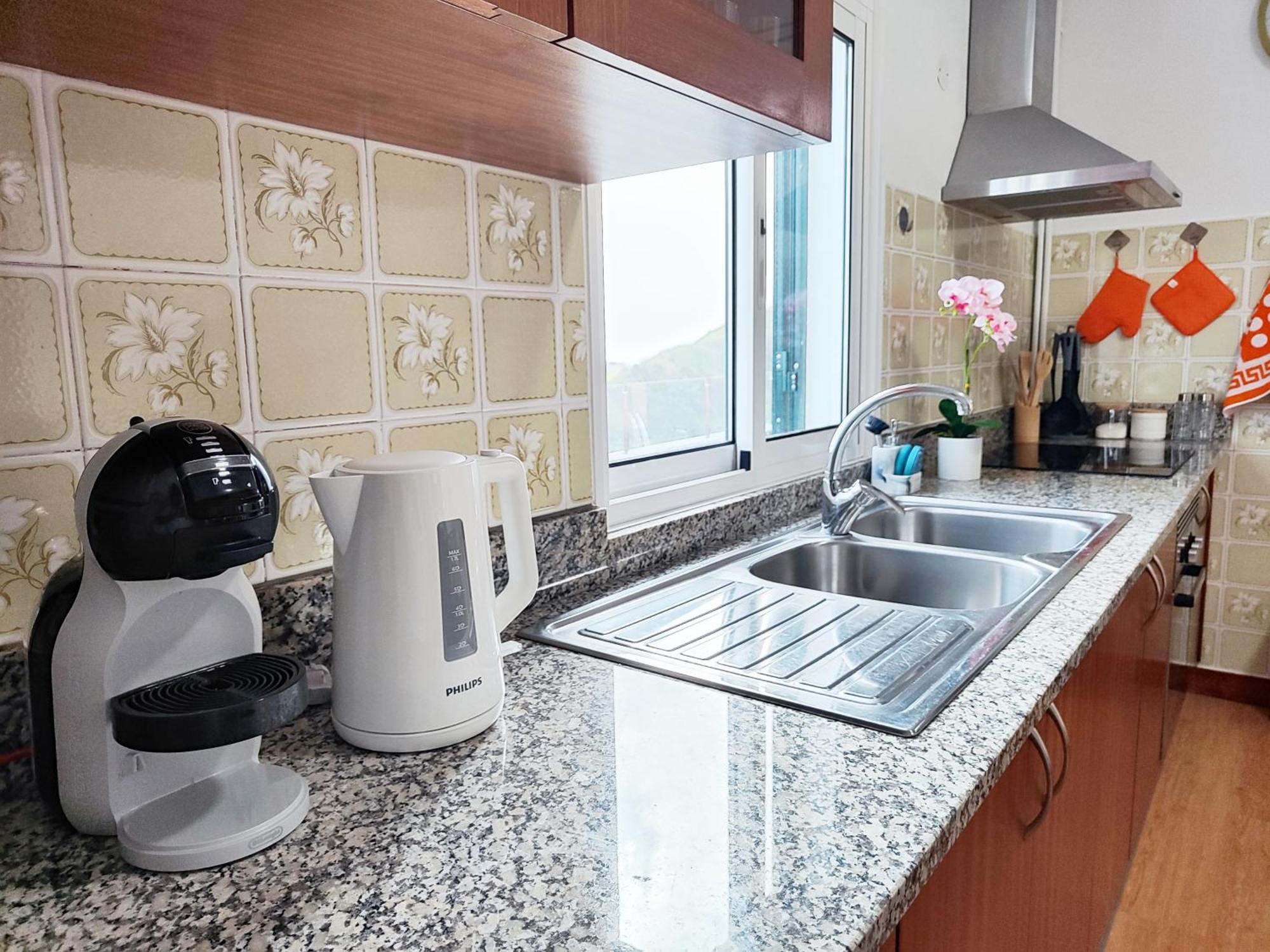 Gateone Al Airport View House Villa Машику Екстериор снимка