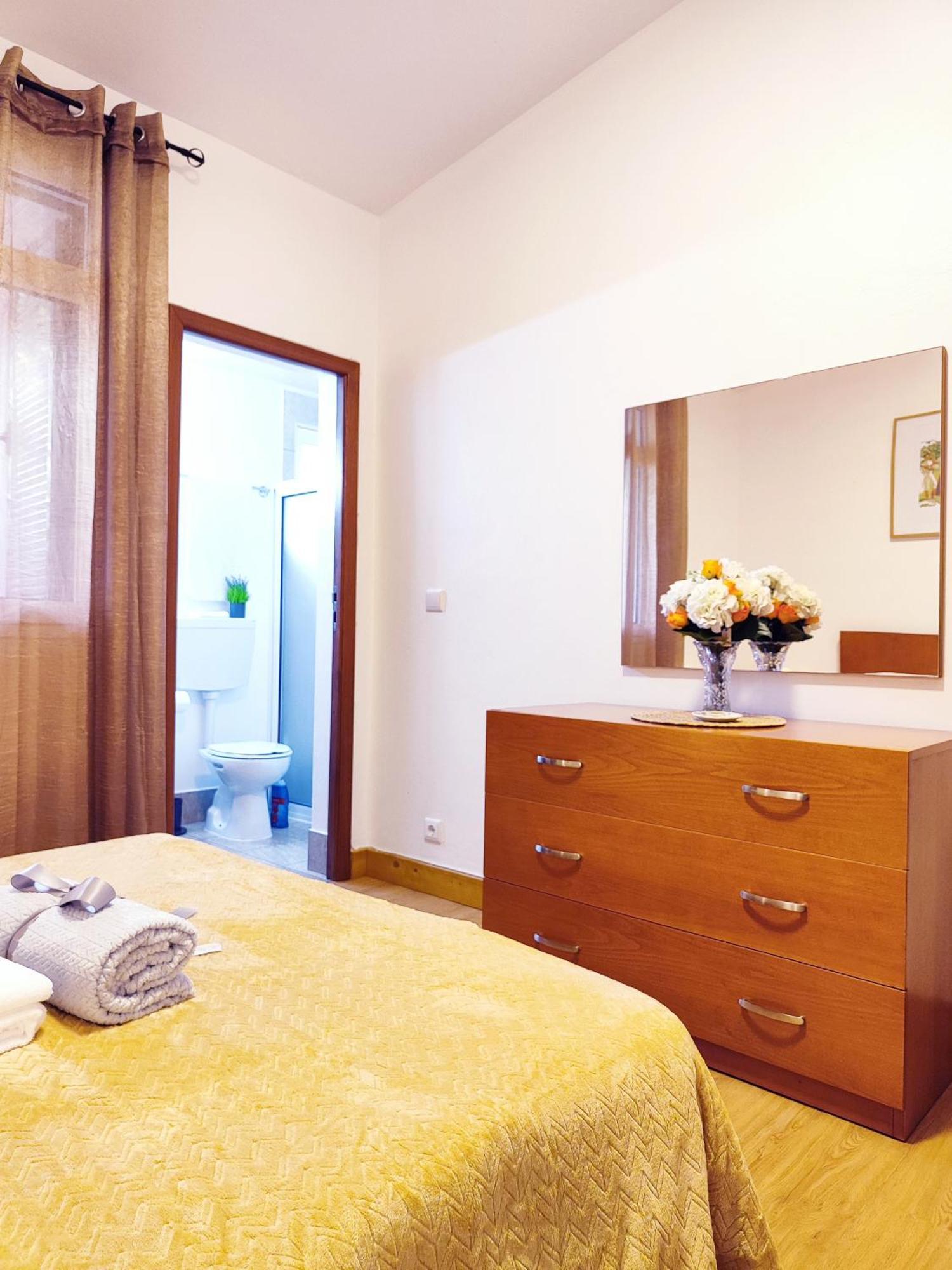 Gateone Al Airport View House Villa Машику Екстериор снимка
